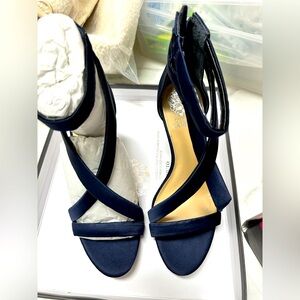 New Vince camuto sandals navy blue